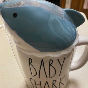 Rae Dunn Baby Shark mug and cover NWT